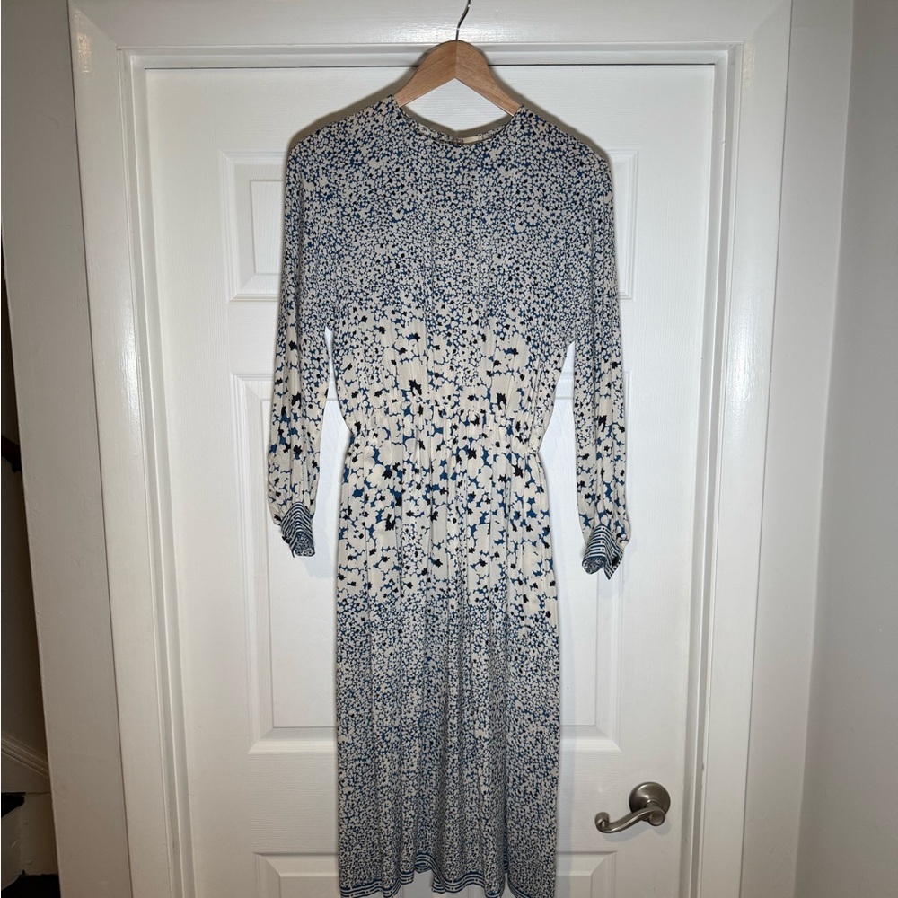 Rare CHANEL Long Sleeve Dress in Blue and Cream